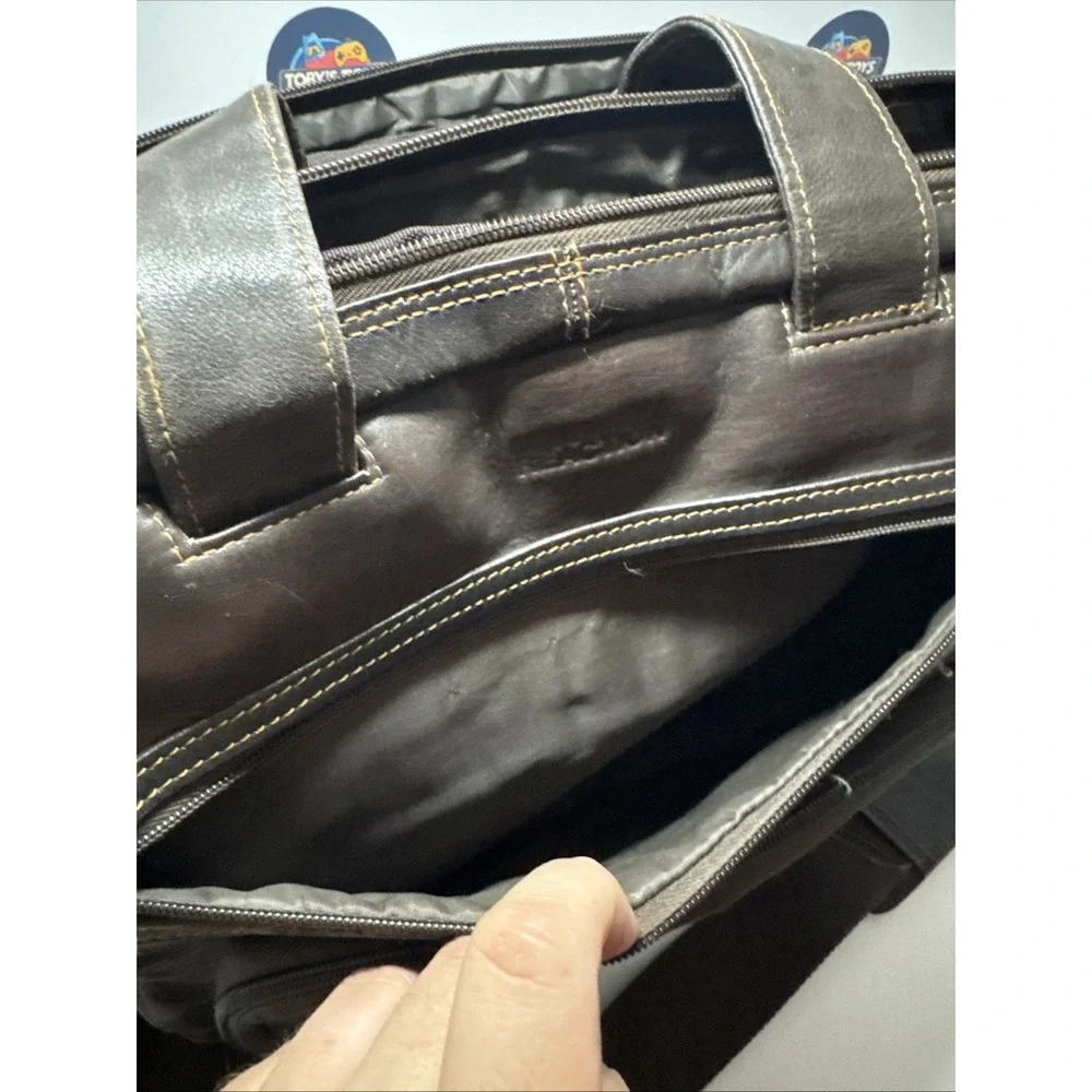 Kenneth Cole Reaction Brown Leather Messenger Bag
